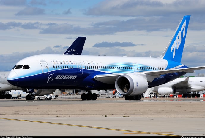 787_dreamliner-1.jpg